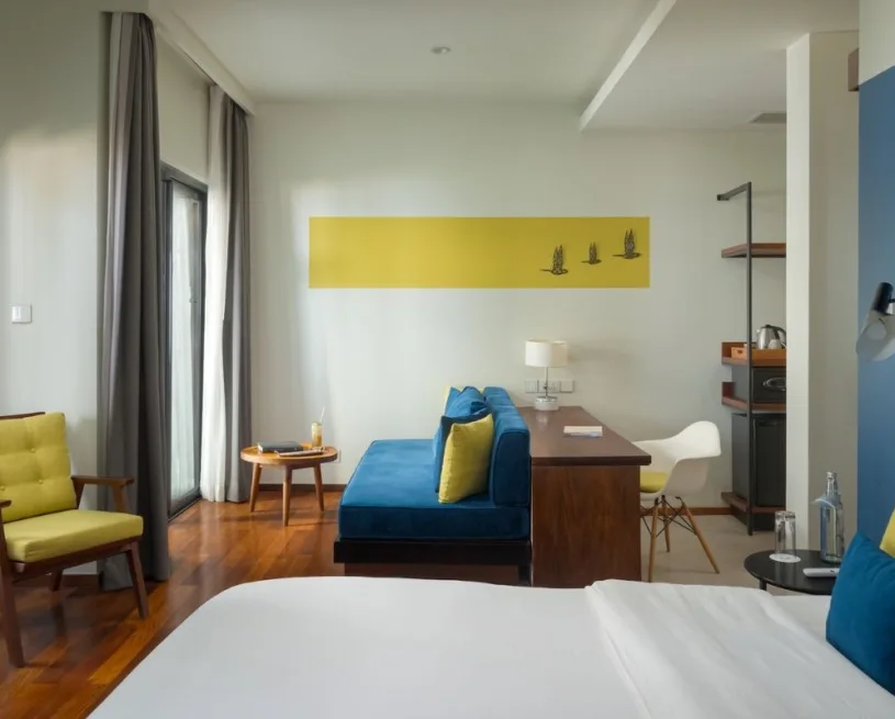 Kingfisher Deluxe room at The Aviary Hotel
